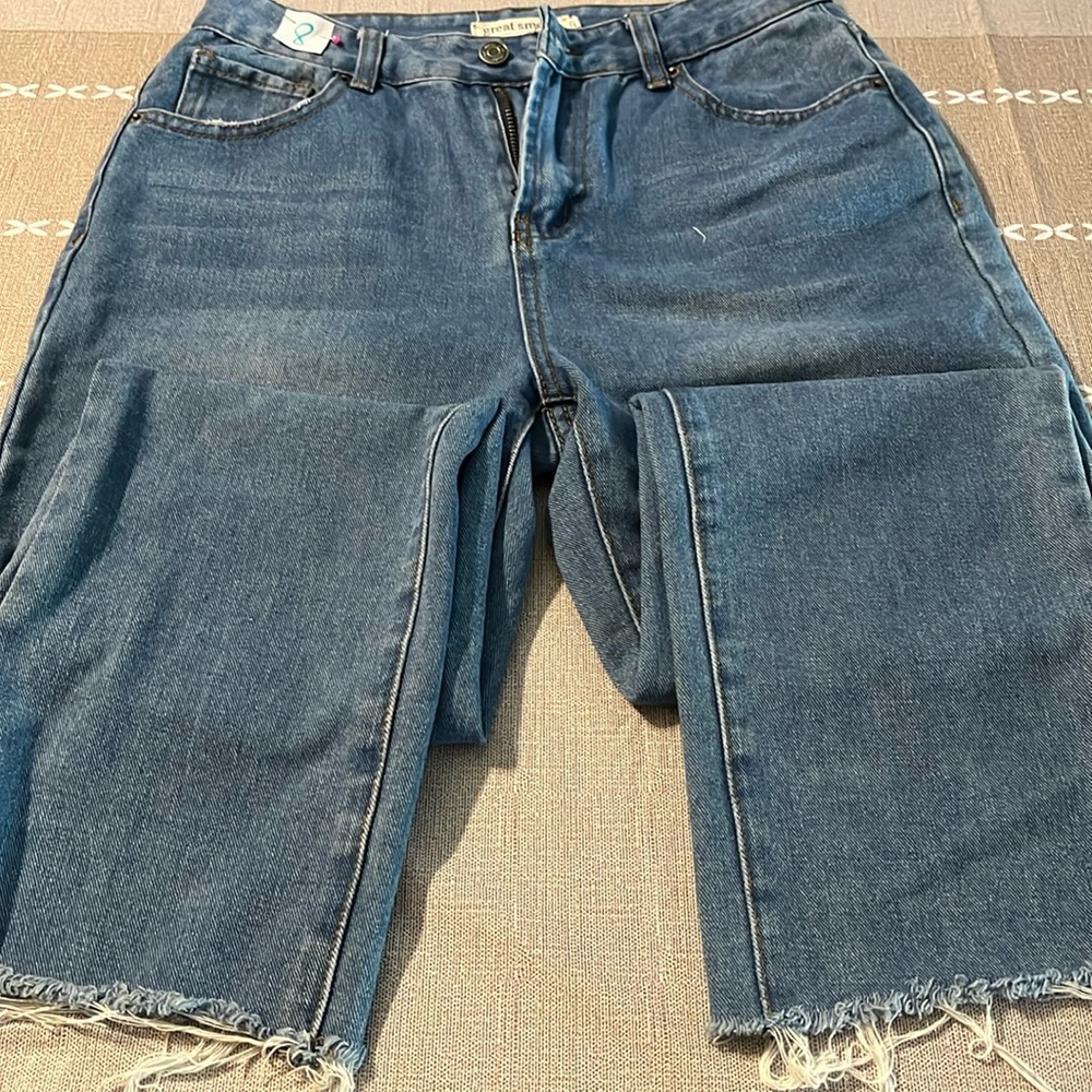 High waisted jeans